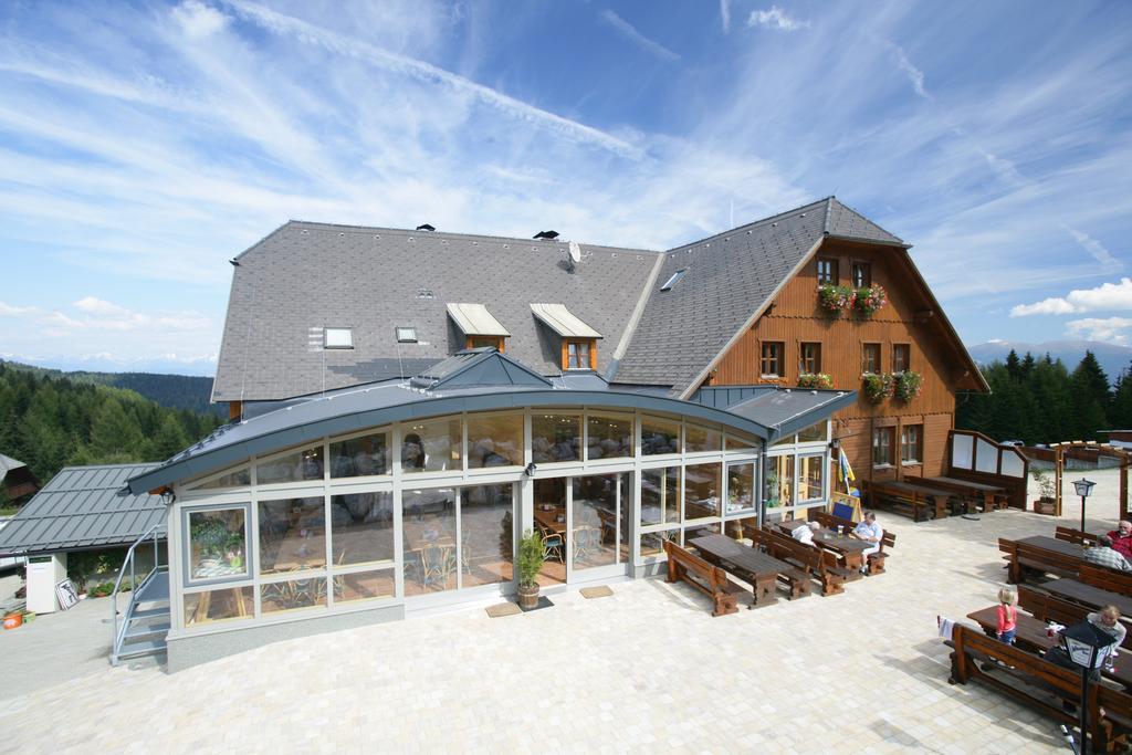 Almidylle Sabathy Hotel Obdach Exterior photo