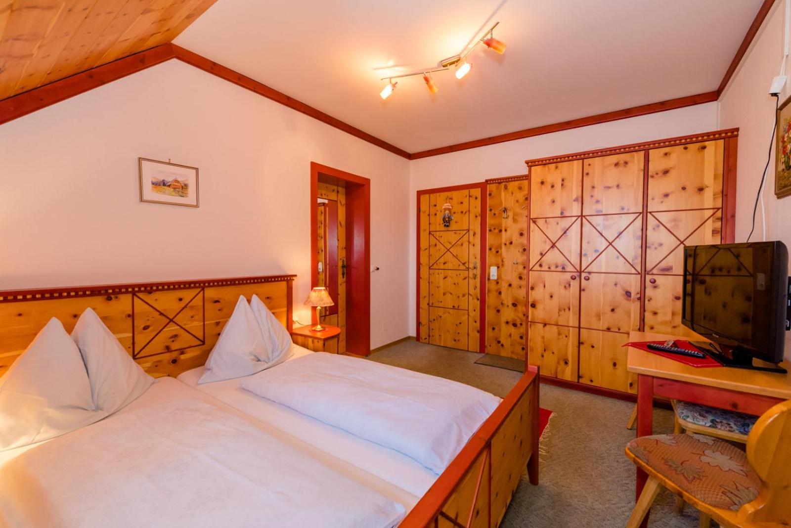 Almidylle Sabathy Hotel Obdach Exterior photo